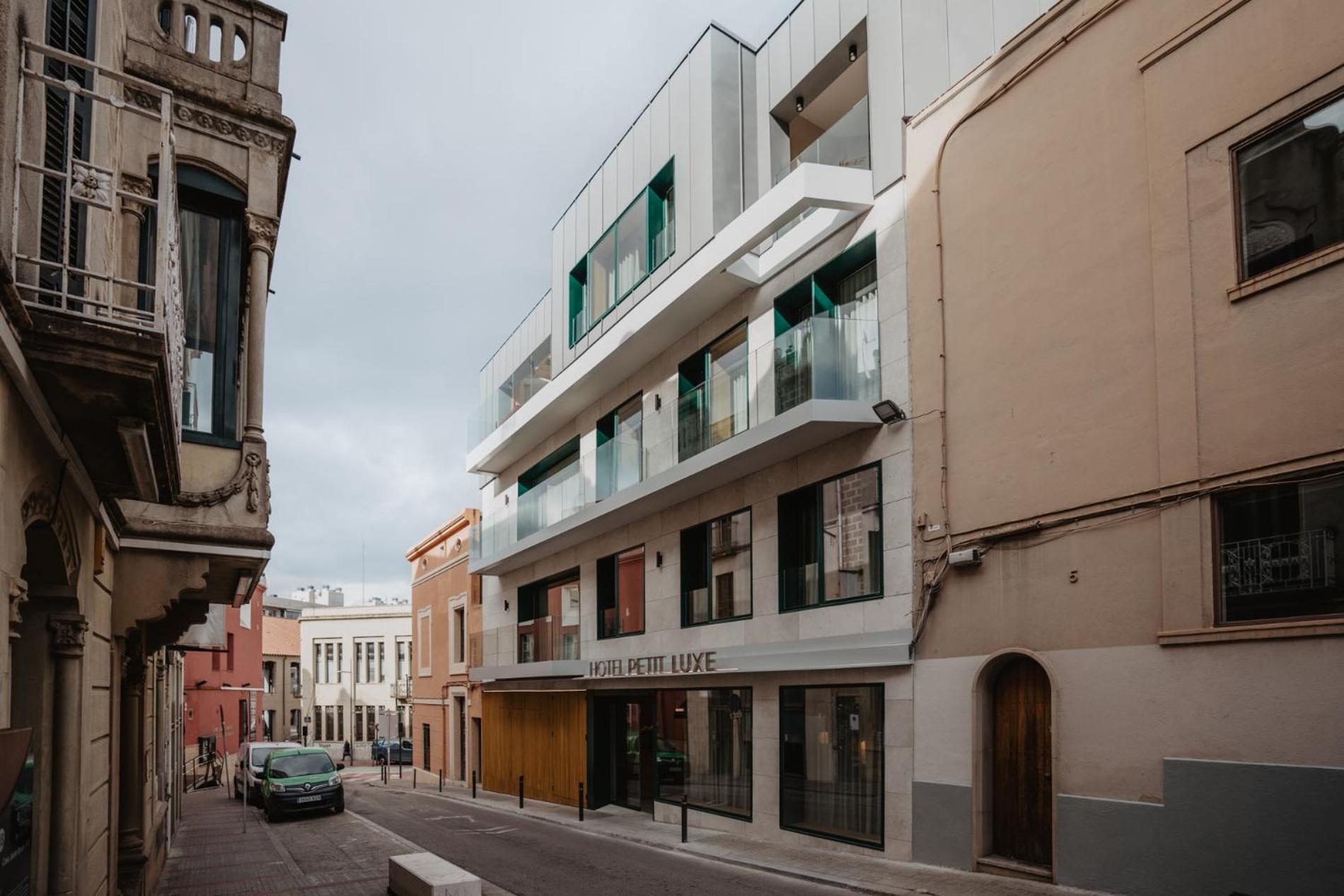 Hotel Petit Luxe Terrassa Exterior foto